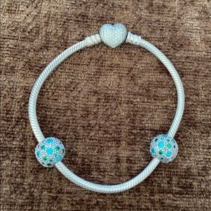 Pandora heart bracelet ♥️